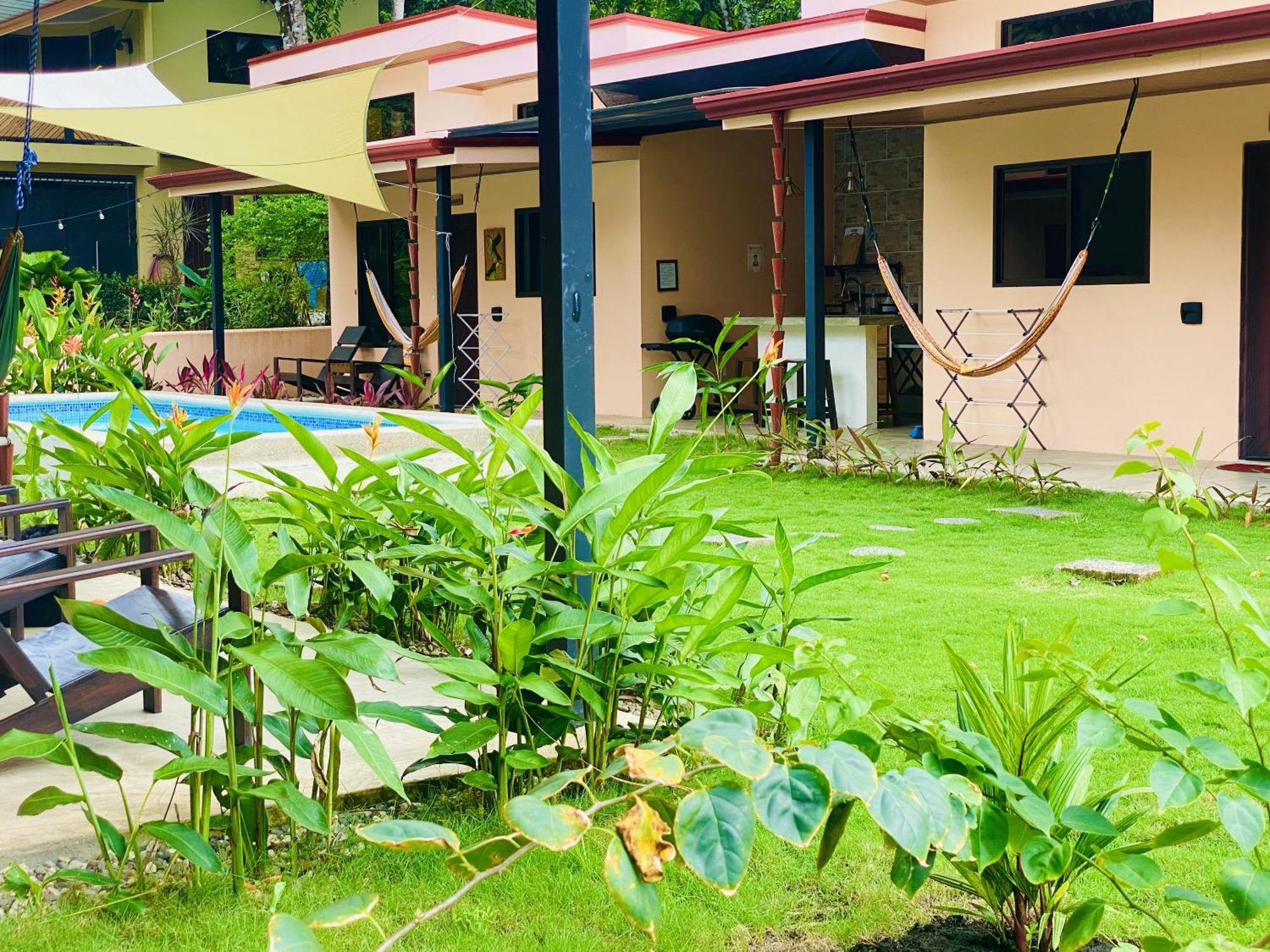 Brahman Bungalows On Pavones Point Pokoj fotografie